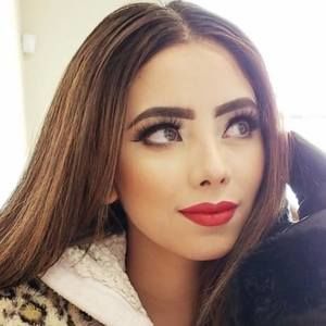 Meet your Posher, Ajita